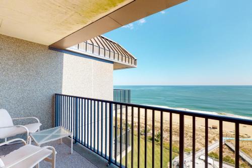 Bethany Beach Apartment | Sea Colony - 1501N Edgewater House Rd.