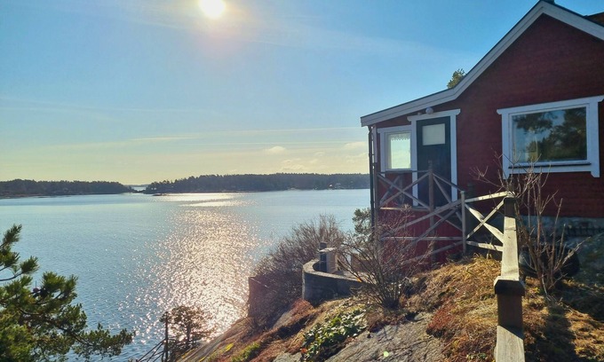 Akersberga Cabin | Sea Cottages - 8: Stonehill Sea Cottages