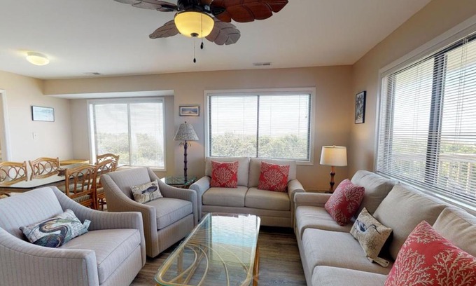 Caswell Beach House | Sea-Nic View
