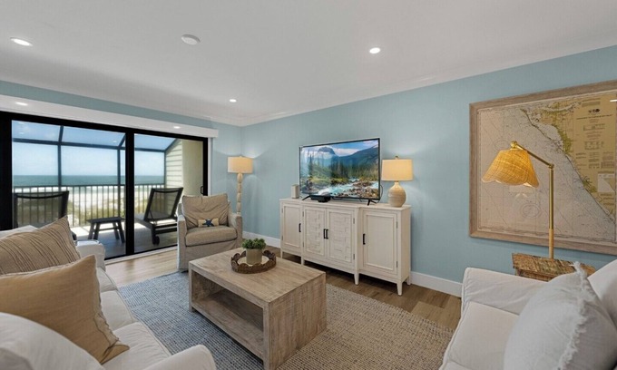Boca Grande Condo | Sea Oats 152 - 2 bed/2 bath - Elevator - Tennis - Gulf Front