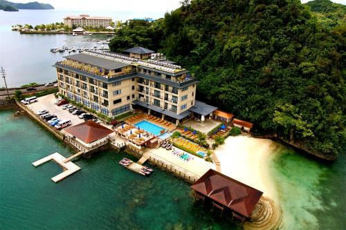 Malakal Island Resort | Sea Passion Hotel