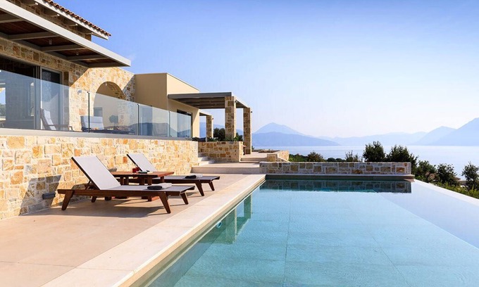 Katomerion Villa | Sea view 2-bedroom villa in lovely Meganis with WiFi, AC