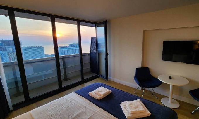 New Boulevard Apartment | Sea view, 38 floor