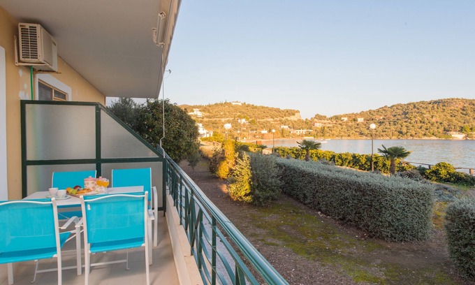 Pella Region Apartment | sea view ap