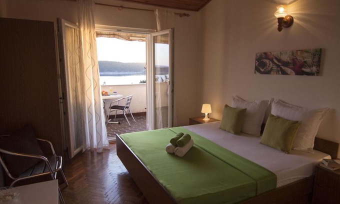 Barbat na Rabu Apartment | Sea view apartments Sunny Escape