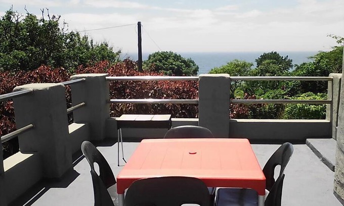 Elysium Apartment | Sea view, self-catering, vacation apartment.