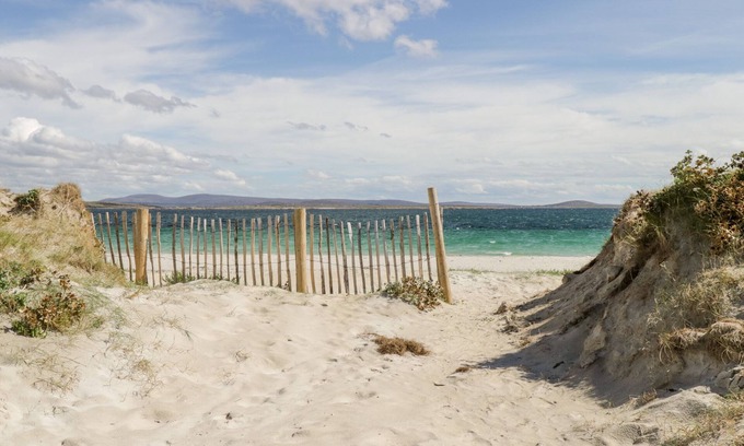 Roundstone Cottage | Sea Watch House