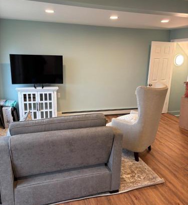 Portsmouth House | Seabreeze Sanctuary