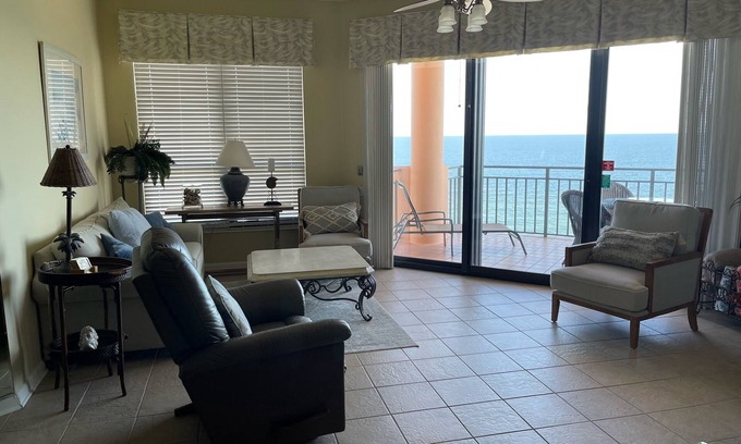 Orange Beach Condo | SeaChase 1102 East panoramic view of the beach