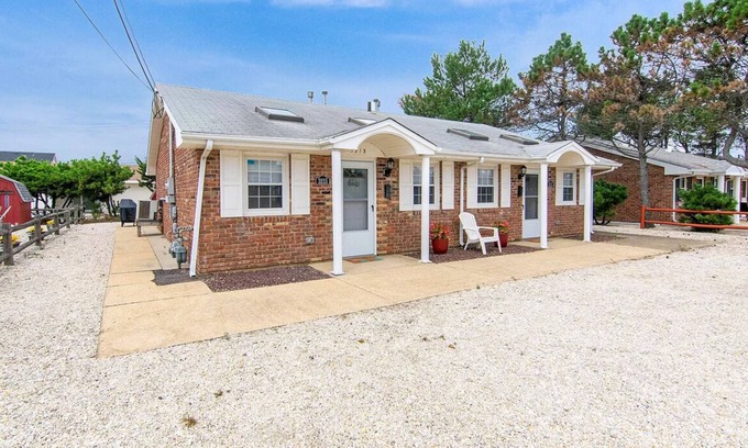 Lavallette Apartment | Seacrest Beach Cottages II