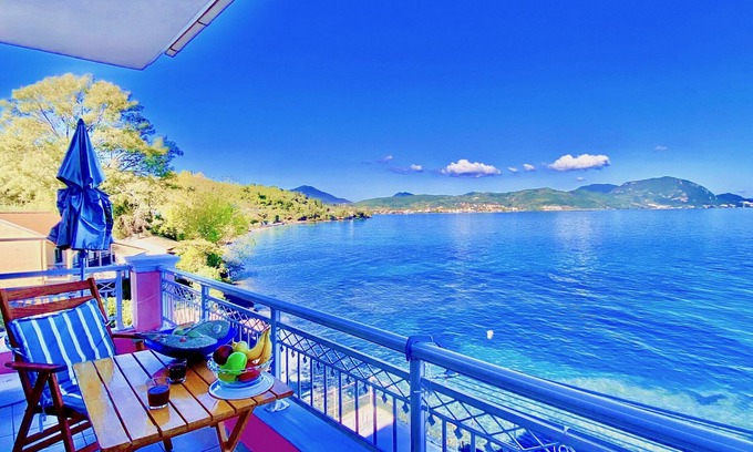 Agia Pelagia Chlomou Apartment | Seafront Ourania Studio No5