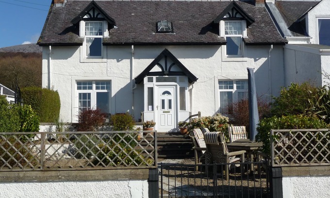 Isle of Arran Apartment | Sealladh na Mara (Gaelic for "View of the Sea")