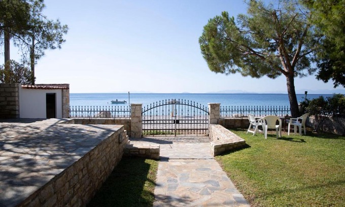 Kineta Villa | Seaside Haven Kineta