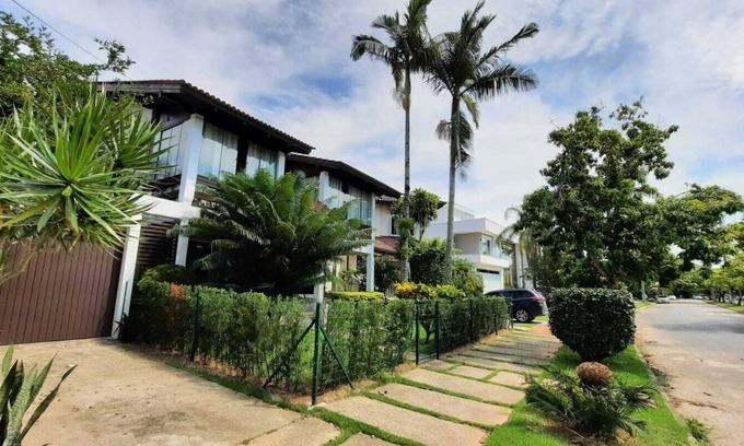 Jurere Internacional Villa | Seaside Mansion in the heart of Jurerê Internacional - Av. dos Búzios