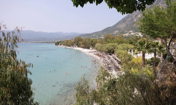 Paralia Vergas House | Seaside retreat Apartment in Almyros, Kalamata
