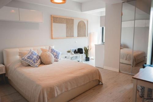 Constanta Apartment | Seaside Studio Blue Bike