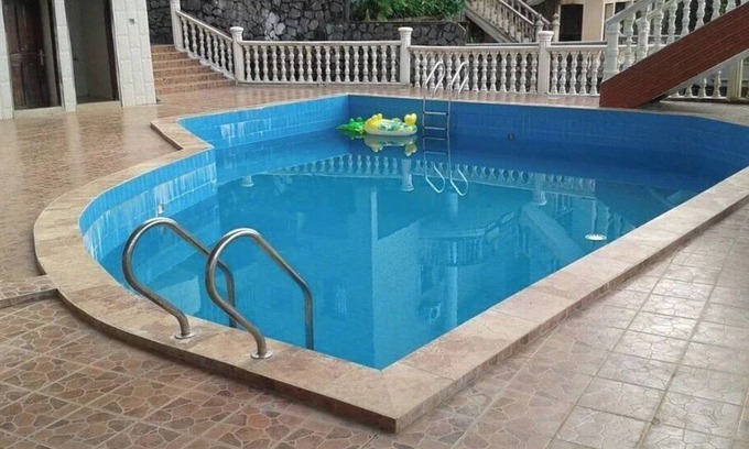 Freetown Hotel | Seaside Suites and Hotel Room #114