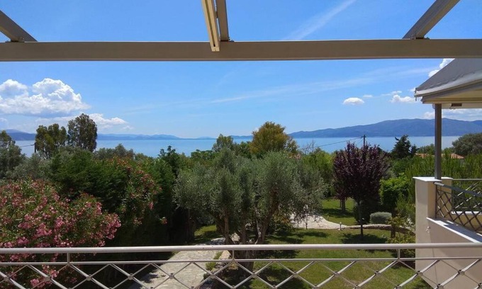 Eretria Villa | Seaside Villa AndroNikos (Evia Island)