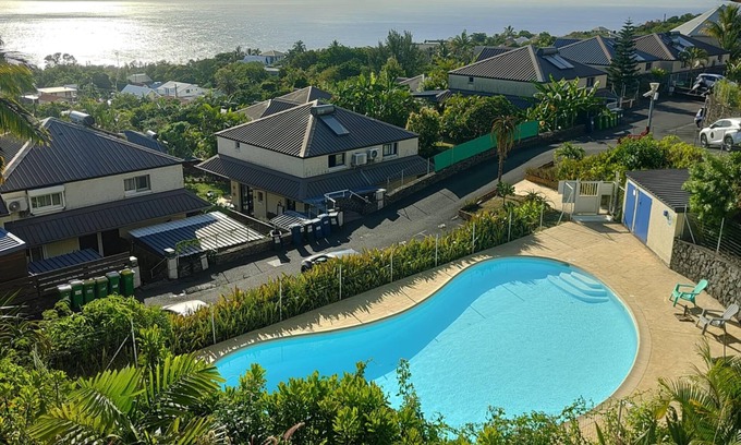 Piton Saint-Leu House | Seasonal accommodation Villa Kafrine