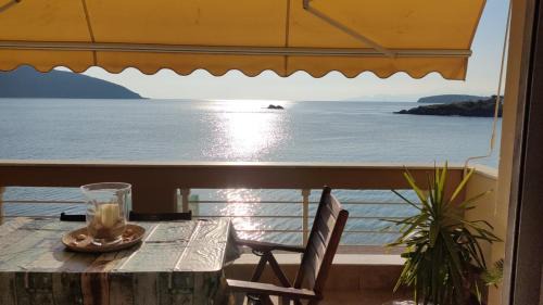 Nea Peramos Apartment | SeastheDayApartment