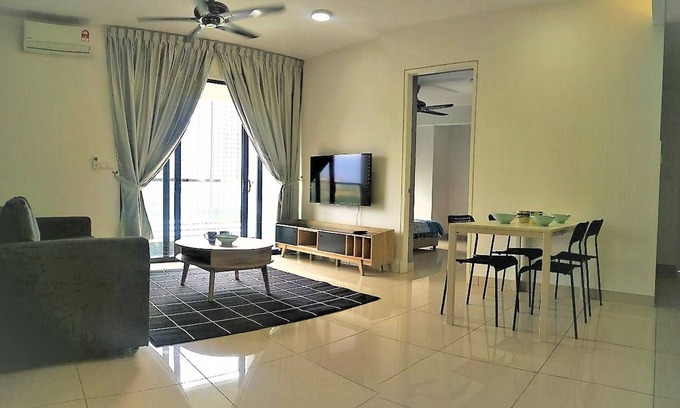Butterworth Condo | ❤️ Seaview | 2R2B | 6pax Family ❤️