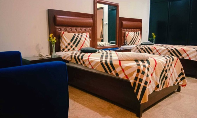 Clifton Hotel | Seaview Lodge Guest House