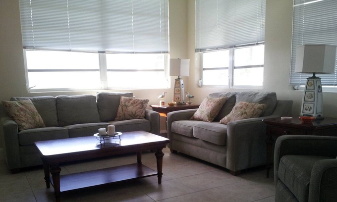 Cherokee Sound House | SEAVIEW VILLAS CHEROKEE SOUND - Property is unavailable until 9/1/20.