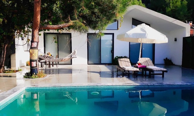 Islamlar Villa | Secluded Contemporary Honeymoon Villa with Private Pool
