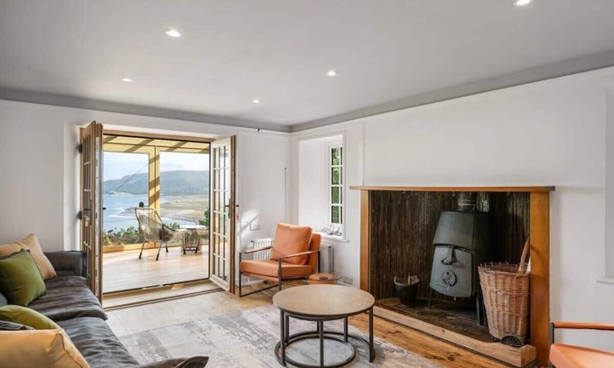 Porlock Weir House | Secluded Cottage w/Expansive Sea Views & Garden