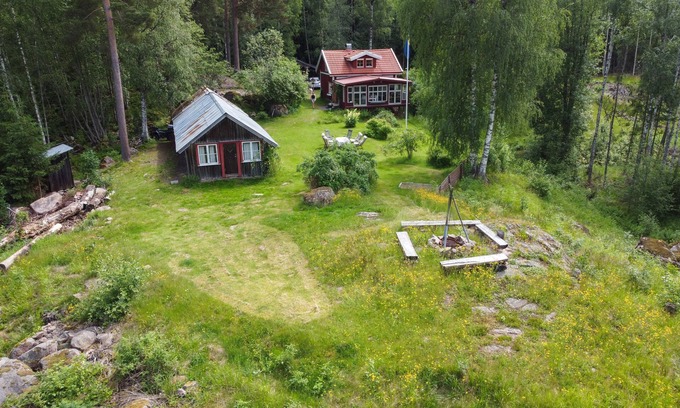 Gunnarskog Cottage | Secluded cottage with a lake view & private jetty