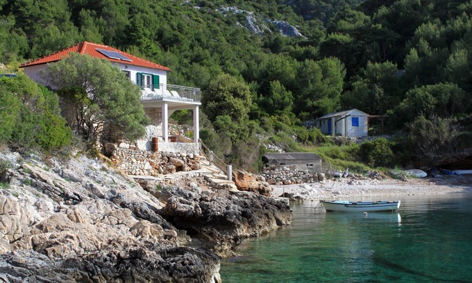 Zastrazisce House | Secluded fisherman's cottage Cove Prisnjak, Hvar (K-8763)