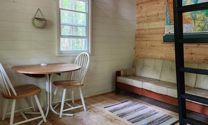 Clear Lake Cabin | Secluded Muskoka Glamping Cabin with Private Lake & Trails