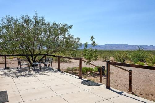 Portal House | Secluded Stargazing Mecca Near Cave Creek Canyon