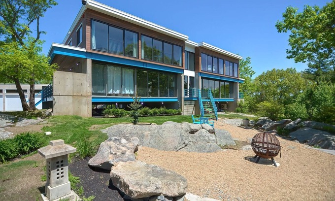 Manchester-by-the-Sea Villa | Secluded 20 acre 10BR ultra contemporary retreat