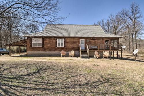 Boswell House | Secluded White River Haven Near Devils Knob!