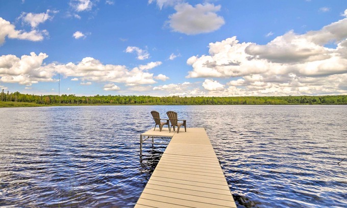 Watersmeet Cabin | Secluded Woodsy Watersmeet Cabin w/Fire Pit!