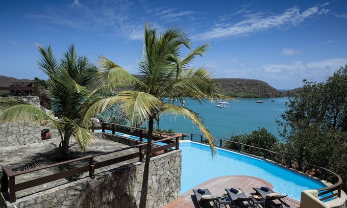 Lance aux Epines Hotel | Secret Harbour Boutique Hotel and Marina