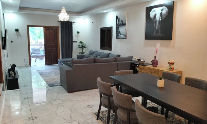 Komo-Mondah Apartment | Secure, discrete and quiet magnificent 3-bedroom apartment @ Libreville-Angondje