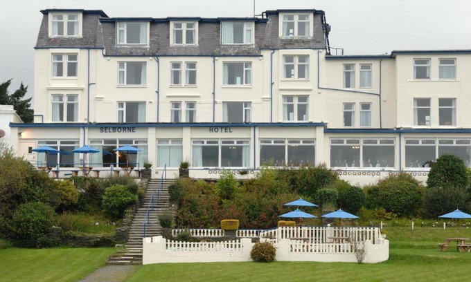 Innellan Hotel | Selborne Hotel