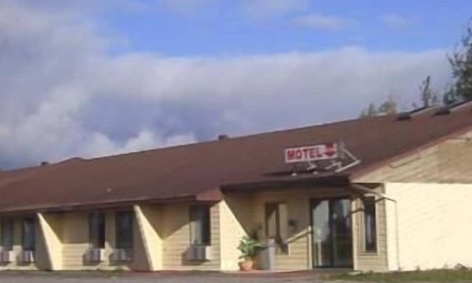 Manitouwadge Hotel | Select Inn