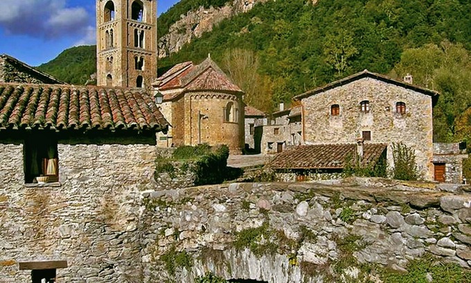 Rocabruna Cottage | Self catering Mas Can Soler for 6 people