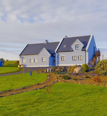 Keadue Apartment | Self catering upstairs apartment at Tradcottage