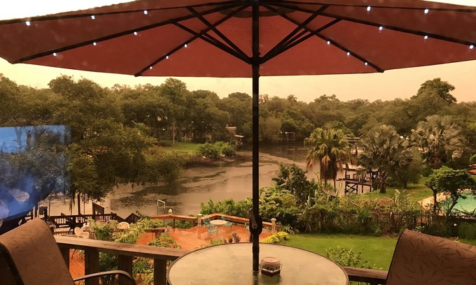 Old Seminole Heights House | Seminole Heights River Retreat - Central Tampa location