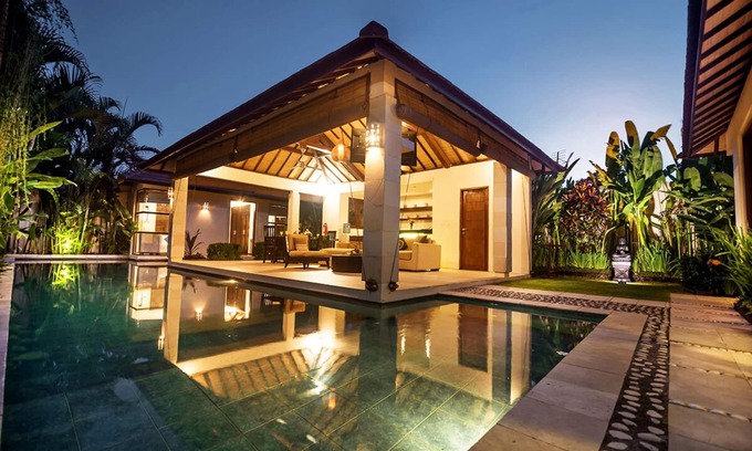 North Legian Villa | SEMINYAK, Great Value, 5 Bdr, New, Close To Beach