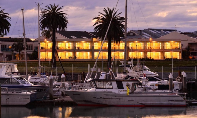 Gisborne Hotel | Senator Motor Inn