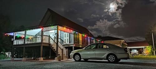 Kampung Pondok House | Serambi Homestay Kangar