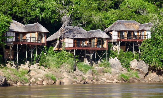 Selous Game Reserve Cabin | Serena Mivumo River Lodge