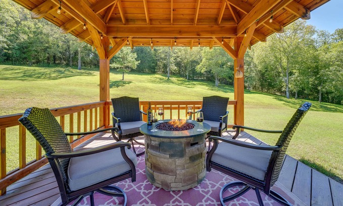 Squires House | Serene Ava Countryside Home w/Deck & Fire Pit