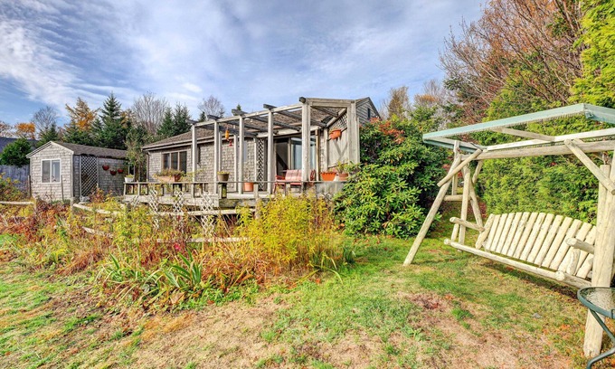 Jonesport House | Serene Jonesport Escape: Deck w/Water Views!