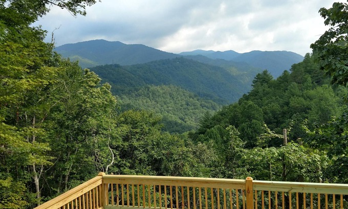 Topton Cabin | Serene Mountain Retreat with Stunning Views of the Nantahala Gorge!